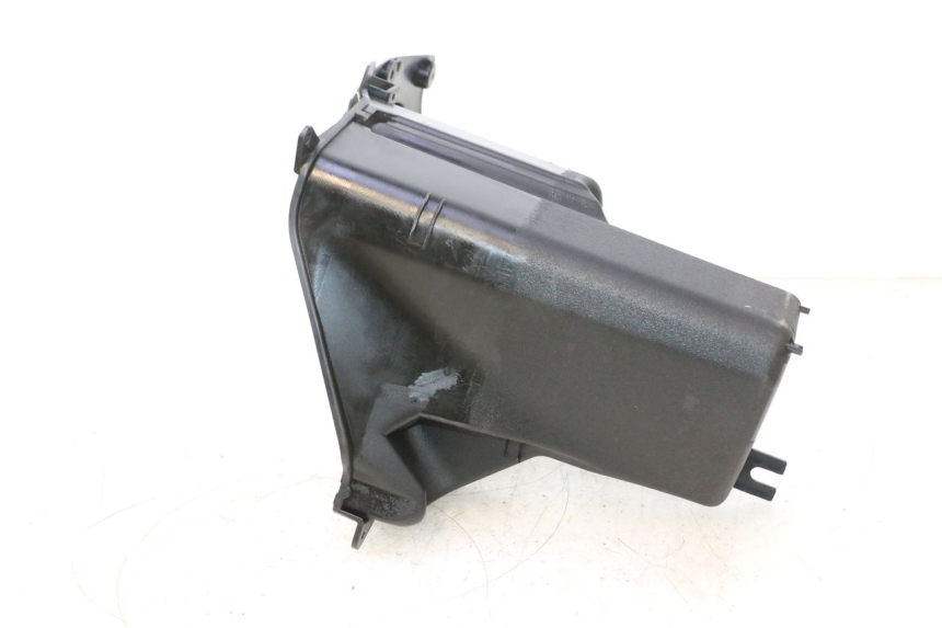 photo de TAPA FRONTAL SUPERIOR HONDA FJS SILVER WING SILVERWING 400 (2005 - 2008) - Estado de la superficie y material
