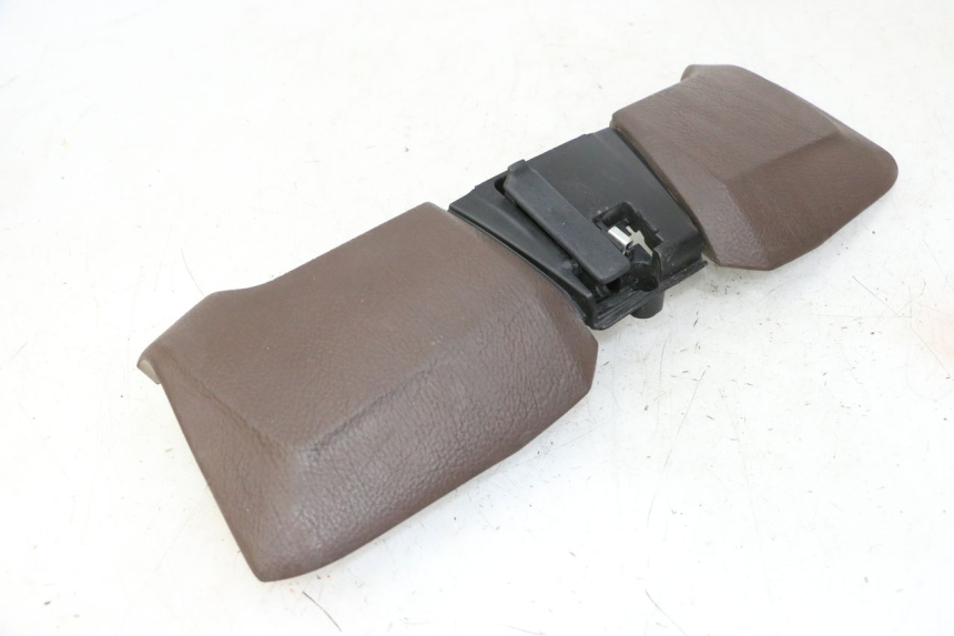 photo de PANEL INTERIOR SUPERIOR PIAGGIO MP3 500 (2014 - 2017) - Primer plano técnico