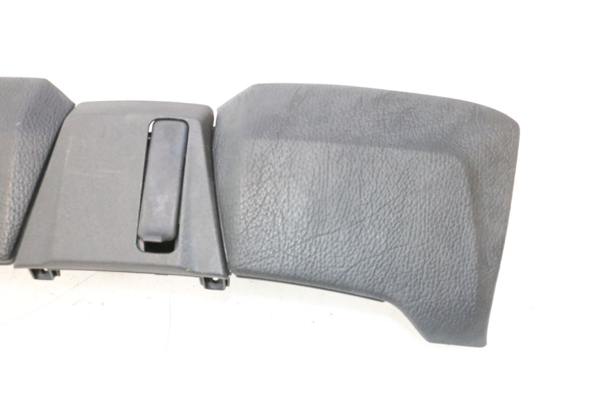 photo de TAPA FRONTAL SUPERIOR PIAGGIO MP3 500 (2016 - 2018) - Recambio usado revisado