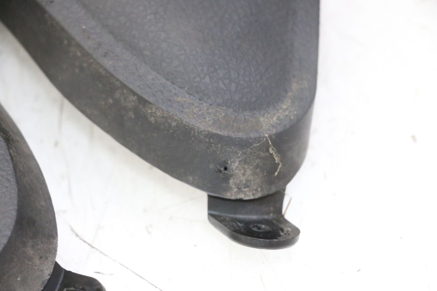 photo de TAPA FRONTAL SUPERIOR YAMAHA X-MAX XMAX 125 (2010 - 2013) - Vista general del producto