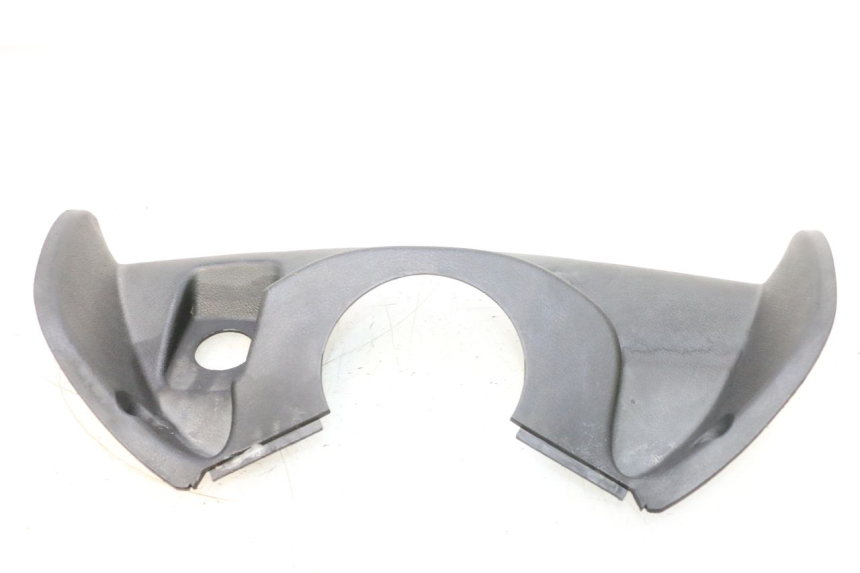 photo de TAPA FRONTAL SUPERIOR YAMAHA YP MAJESTY 125 (1998 - 2001) - Otra perspectiva