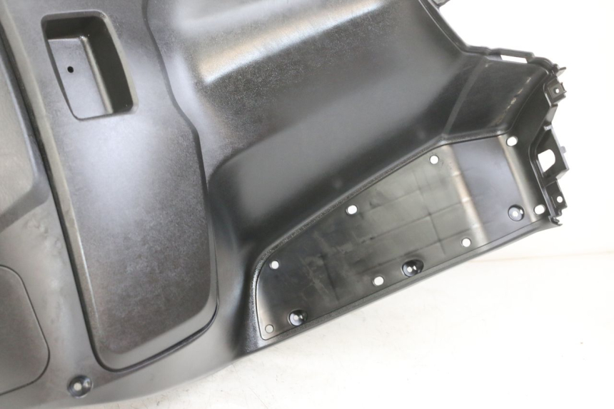 photo de TAPA FRONTAL INTERIOR SUZUKI BURGMAN 125 (2018 - 2021) - Ángulo de visión alternativo