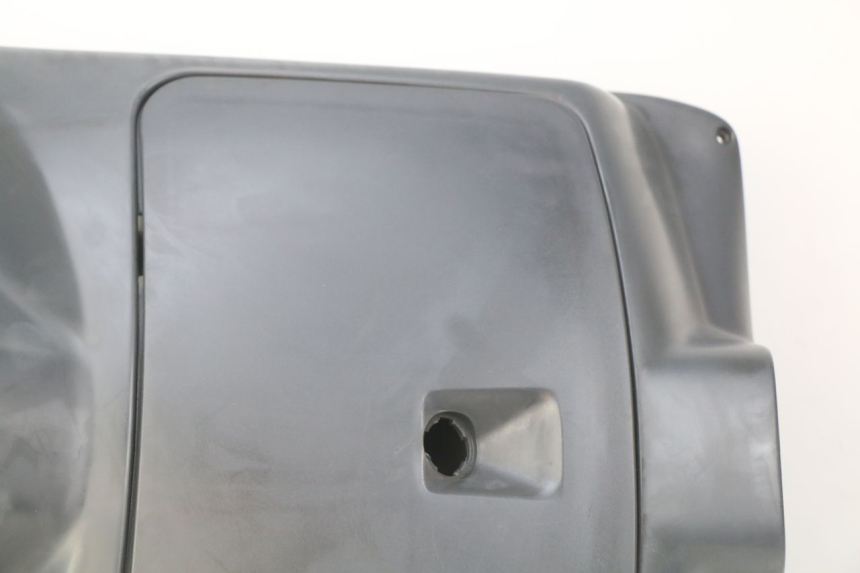 photo de PANEL INTERIOR PEUGEOT SV 125 (1991 - 1994) - Zoom sobre los componentes