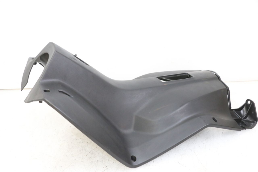 photo de PANEL INTERIOR SYM ORBIT 2 4T 50 (2018 - 2022) - Detalles de los puntos de fijación