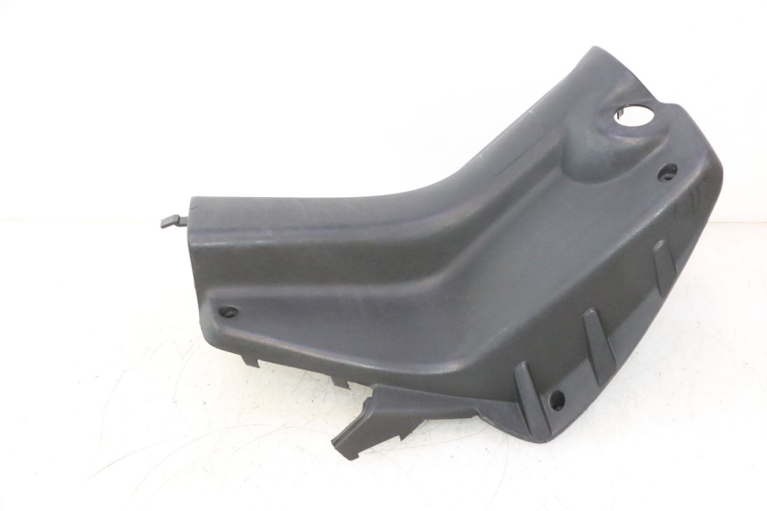 photo de TAPA FRONTAL INTERIOR PEUGEOT TREKKER 50 (1995 - 2004) - Características distintivas
