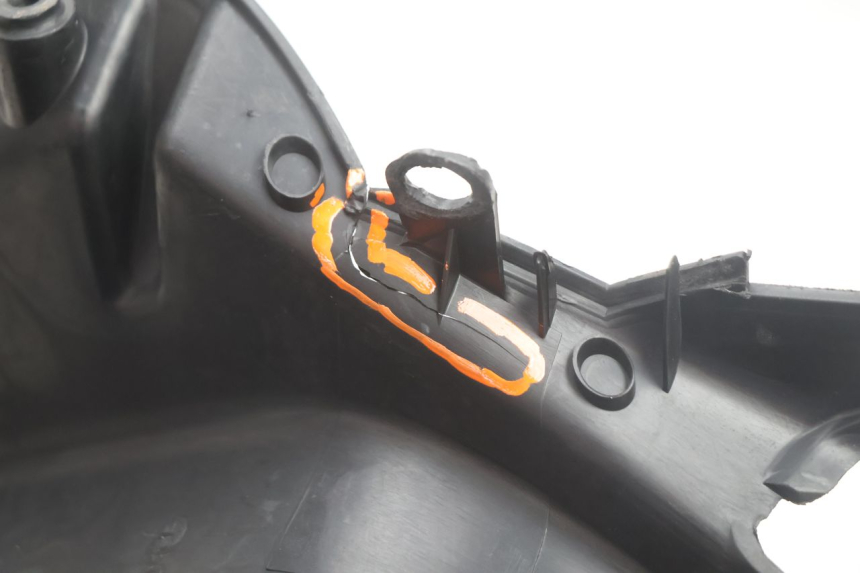 photo de TAPA FRONTAL INTERIOR PEUGEOT TREKKER 50 (1995 - 2004) - Otra vista del artículo
