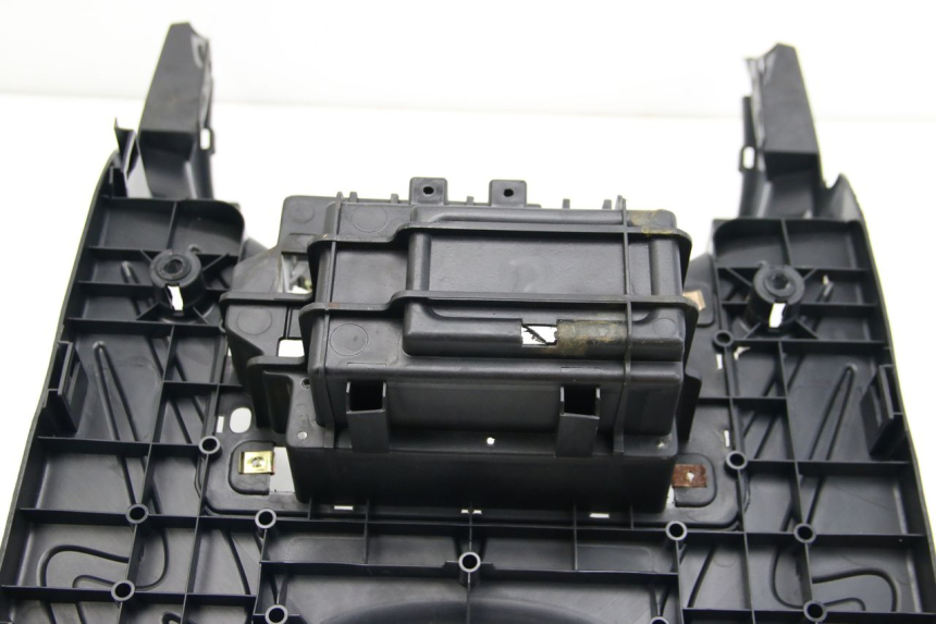 photo de PANEL INTERIOR PEUGEOT TWEET 4T 50 (2010 - 2014) - Otra perspectiva