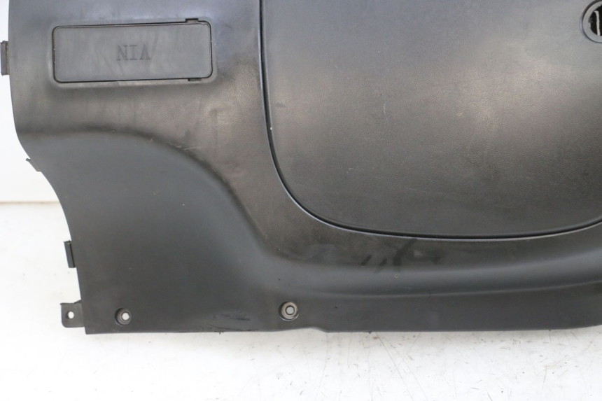 photo de TAPA FRONTAL INTERIOR PEUGEOT TWEET PRO EFI 4T 50 (2021 - 2022) - Foto de producto adicional