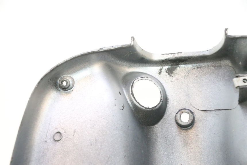 photo de TAPA FRONTAL INTERIOR PIAGGIO TYPHOON 50 (1993 - 1999) - Detalle de la pieza
