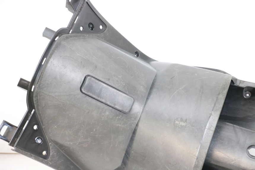 photo de PANEL INTERIOR PEUGEOT V-CLIC VCLIC 50 (2007 - 2013) - Detalles de los puntos de fijación