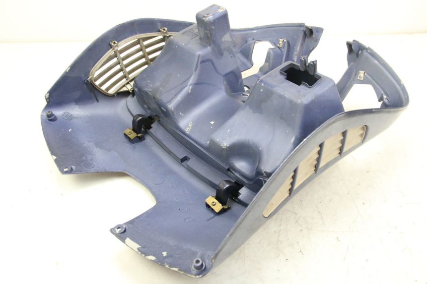 photo de TAPA FRONTAL INTERIOR PIAGGIO VESPA GRANTURISMO 125 (2003 - 2007) - Vista general del producto