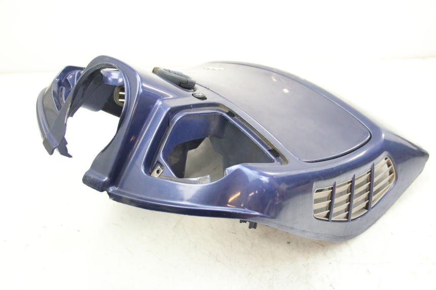 photo de TAPA FRONTAL INTERIOR PIAGGIO VESPA GRANTURISMO 125 (2003 - 2007) - Marcados y referencias originales