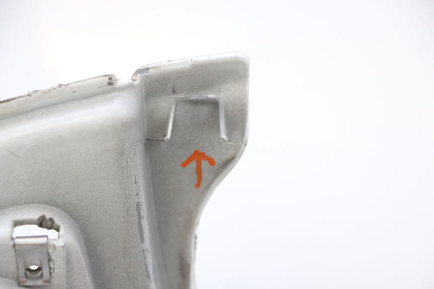 photo de TAPA FRONTAL INTERIOR PIAGGIO VESPA GTS SUPER IE 125 (2009 - 2016) - Vista general del producto