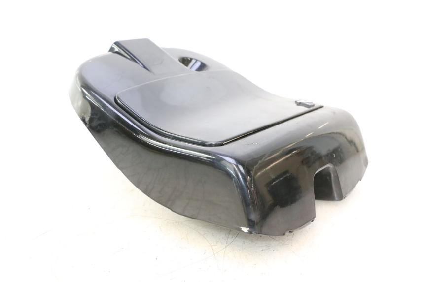 photo de TAPA FRONTAL INTERIOR PIAGGIO VESPA PK FL 2T 50 (1990 - 1996) - Primer plano de alta resolución