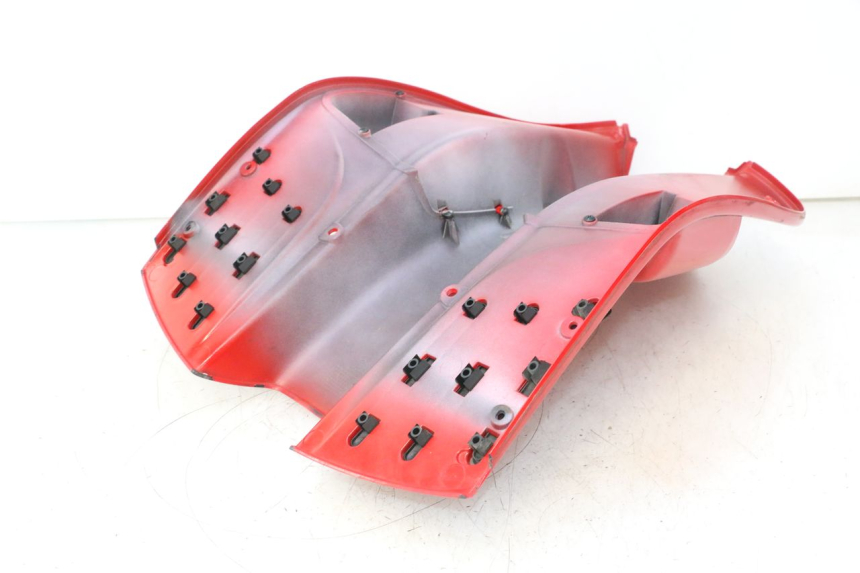 photo de PANEL INTERIOR PIAGGIO VESPA S 2T 50 (2007 - 2014) - Enfoque en la estructura