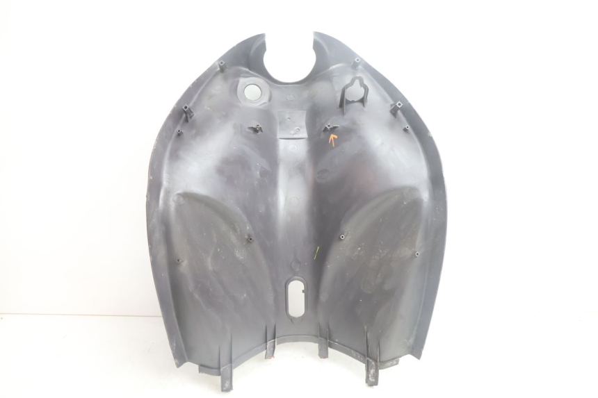 photo de TAPA FRONTAL INTERIOR PEUGEOT VIVACITY 100 (1999 - 2008) - Perfil de la pieza de repuesto