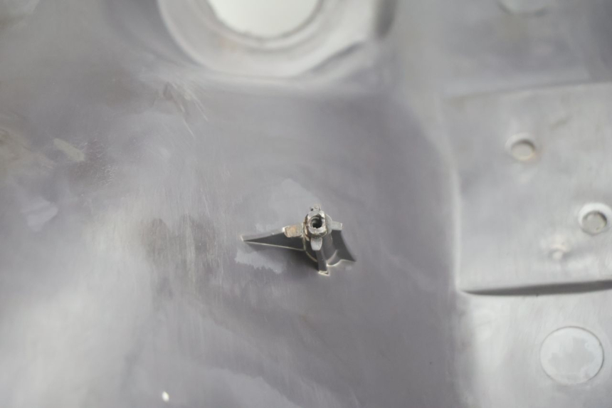 photo de TAPA FRONTAL INTERIOR PEUGEOT VIVACITY 100 (1999 - 2008) - Detalle de la pieza