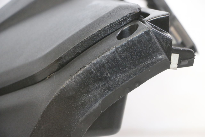 photo de PANEL INTERIOR YAMAHA X-MAX XMAX 125 (2010 - 2013) - Otra vista del artículo