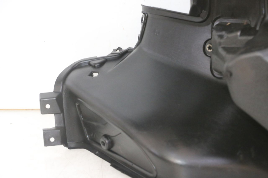 photo de PANEL INTERIOR YAMAHA X-MAX XMAX 125 (2010 - 2013) - Otra perspectiva