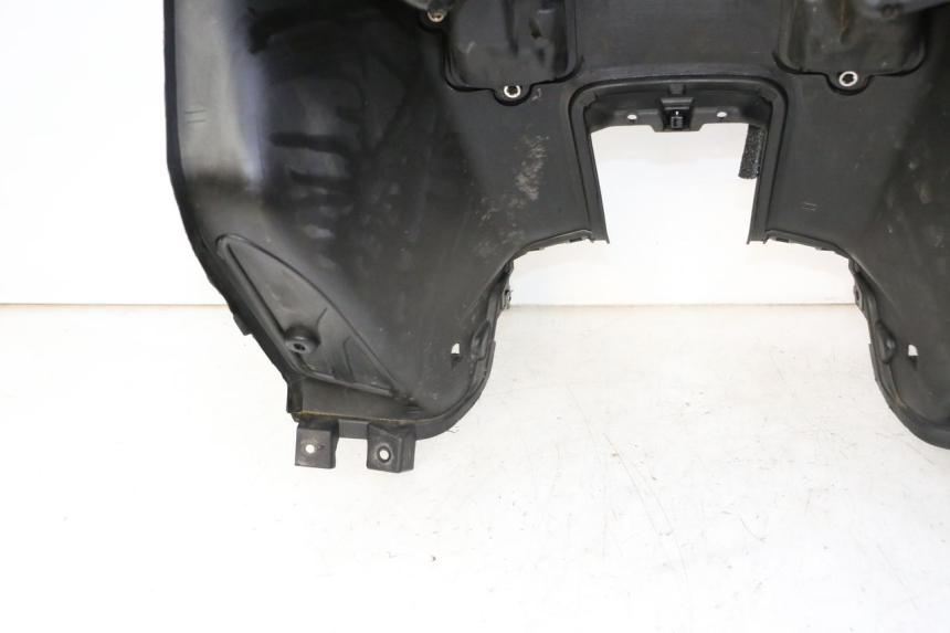 photo de PANEL INTERIOR YAMAHA X-MAX XMAX 125 (2010 - 2013) - Características distintivas