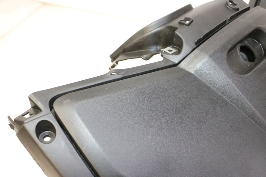 photo de PANEL INTERIOR YAMAHA X-MAX XMAX 125 (2010 - 2013) - Otra vista del artículo