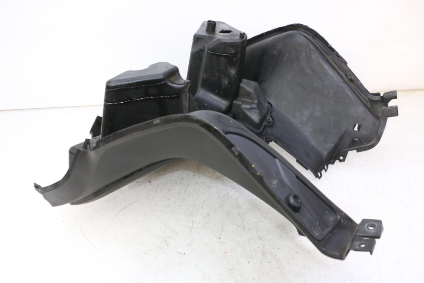 photo de PANEL INTERIOR YAMAHA X-MAX XMAX 125 (2010 - 2013) - Estado de la superficie y material