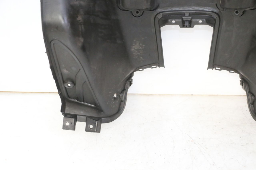 photo de PANEL INTERIOR YAMAHA X-MAX XMAX 125 (2010 - 2013) - Estado de la superficie y material