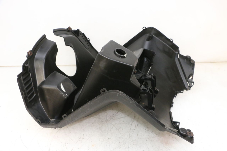 photo de PANEL INTERIOR YAMAHA XMAX X-MAX 125 (2006 - 2009) - Otra vista del artículo