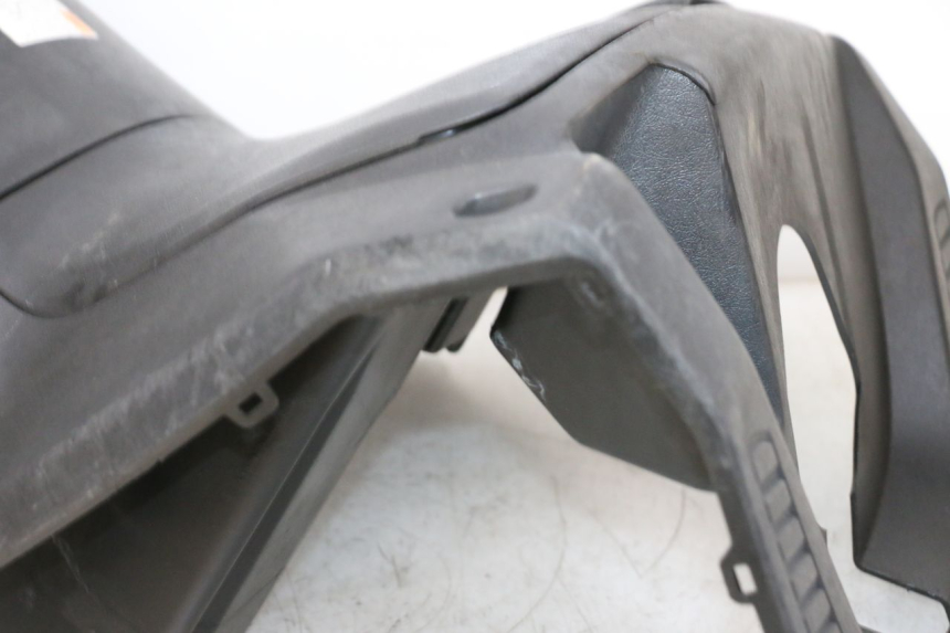 photo de PANEL INTERIOR YAMAHA XMAX X-MAX 125 (2006 - 2009) - Inspección visual detallada