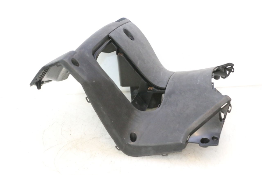photo de PANEL INTERIOR YAMAHA XMAX X-MAX 125 (2006 - 2009) - Zoom sobre los componentes