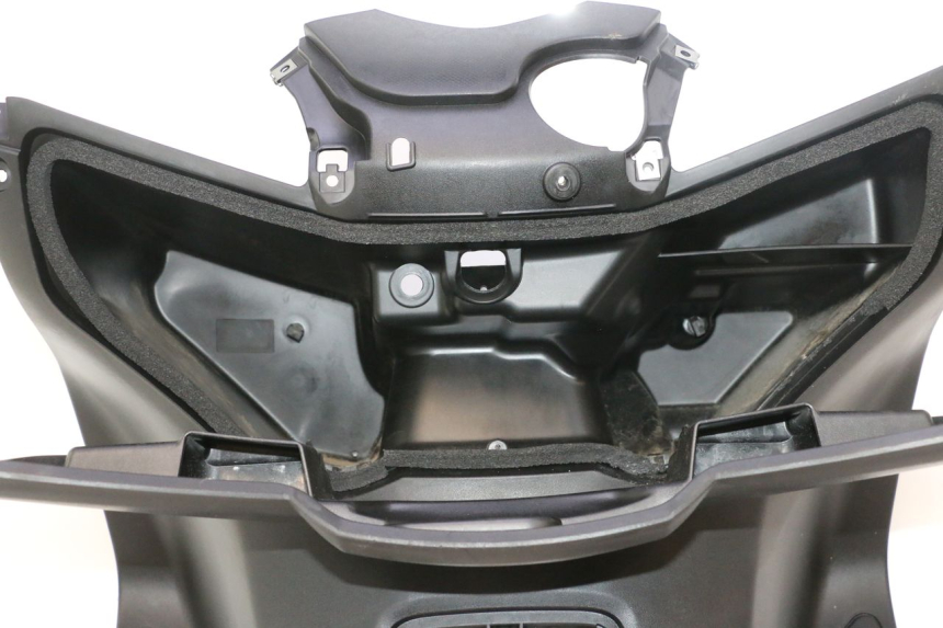 photo de PANEL INTERIOR YAMAHA X-MAX XMAX 125 (2010 - 2013) - Otra perspectiva