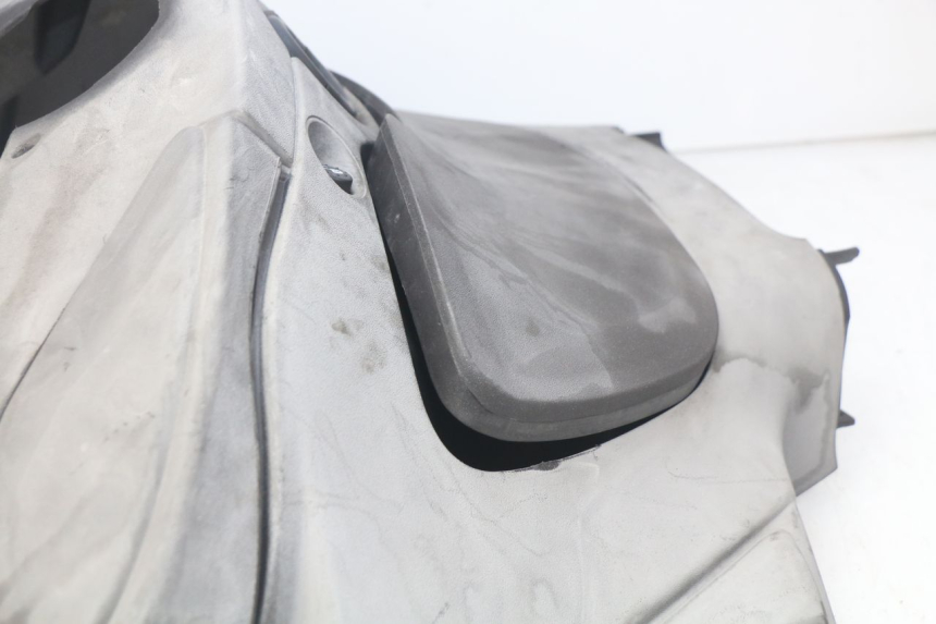photo de PANEL INTERIOR PIAGGIO X9 EVOLUTION 250 (2003 - 2007) - Detalle de la pieza