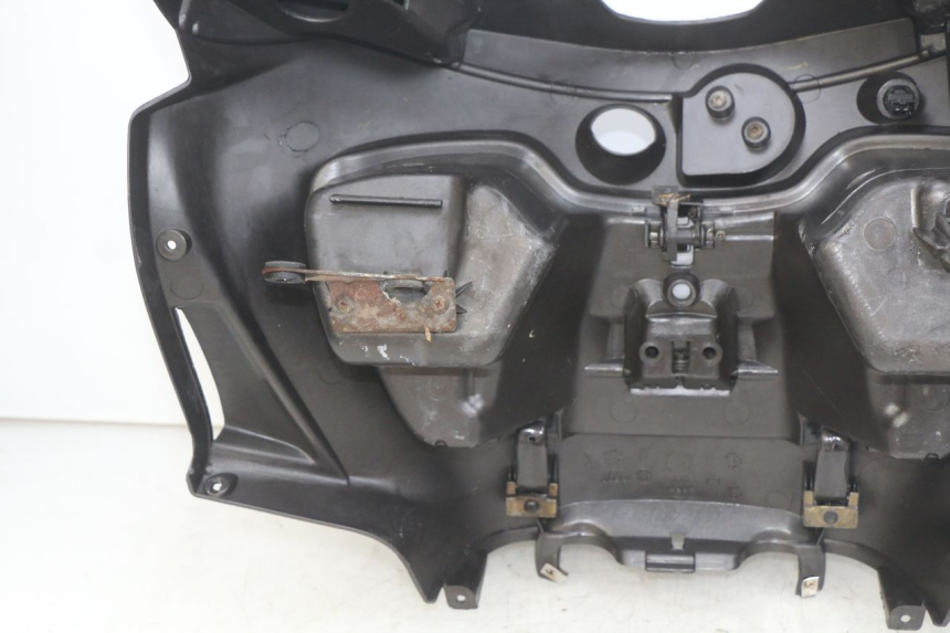 photo de PANEL INTERIOR PIAGGIO X9 EVOLUTION 125 (2003 - 2007) - Zoom estado de uso
