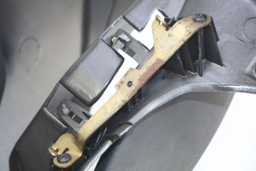 photo de PANEL INTERIOR PIAGGIO X9 125 (2000 - 2003) - Detalle de la pieza