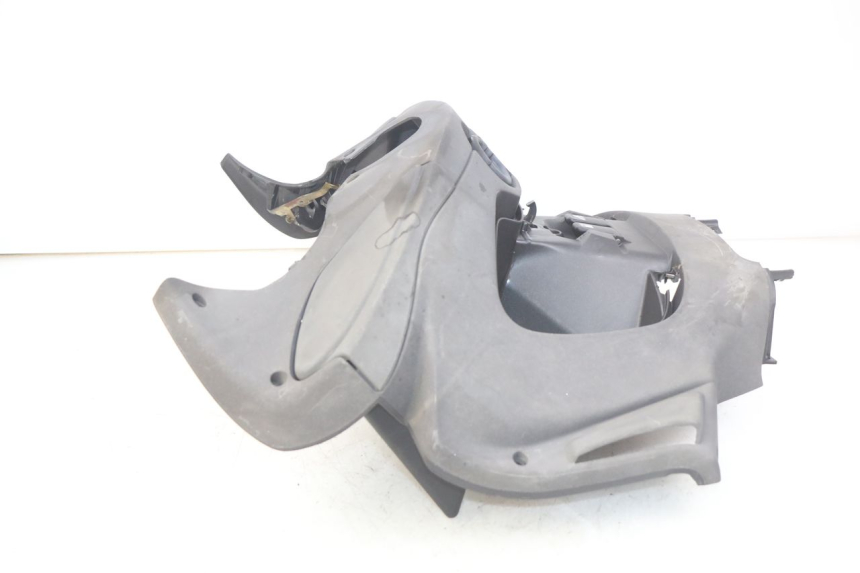 photo de PANEL INTERIOR PIAGGIO X9 125 (2000 - 2003) - Características distintivas