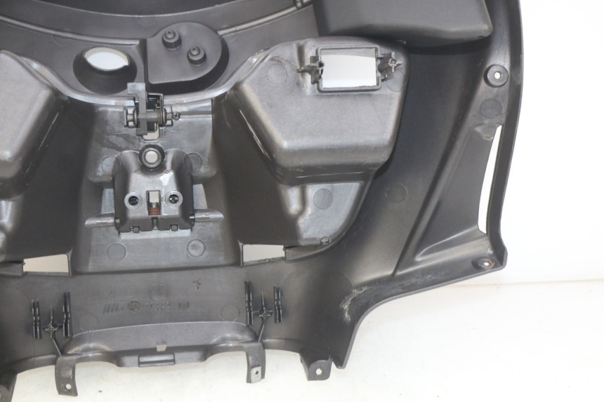 photo de PANEL INTERIOR PIAGGIO X9 125 (2000 - 2003) - Vista general del producto
