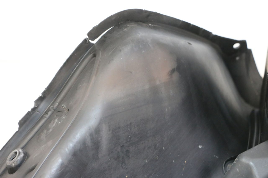 photo de TAPA FRONTAL INTERIOR YAMAHA X-MAX XMAX ABS 250 (2010 - 2014) - Detalle de la pieza