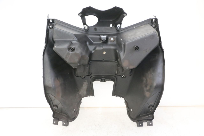 photo de TAPA FRONTAL INTERIOR YAMAHA X-MAX XMAX ABS 250 (2010 - 2014) - Detalles de los puntos de fijación