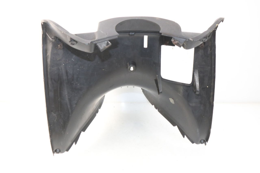 photo de PANEL INTERIOR YAMAHA YP MAJESTY 125 (2007 - 2010) - Primer plano técnico