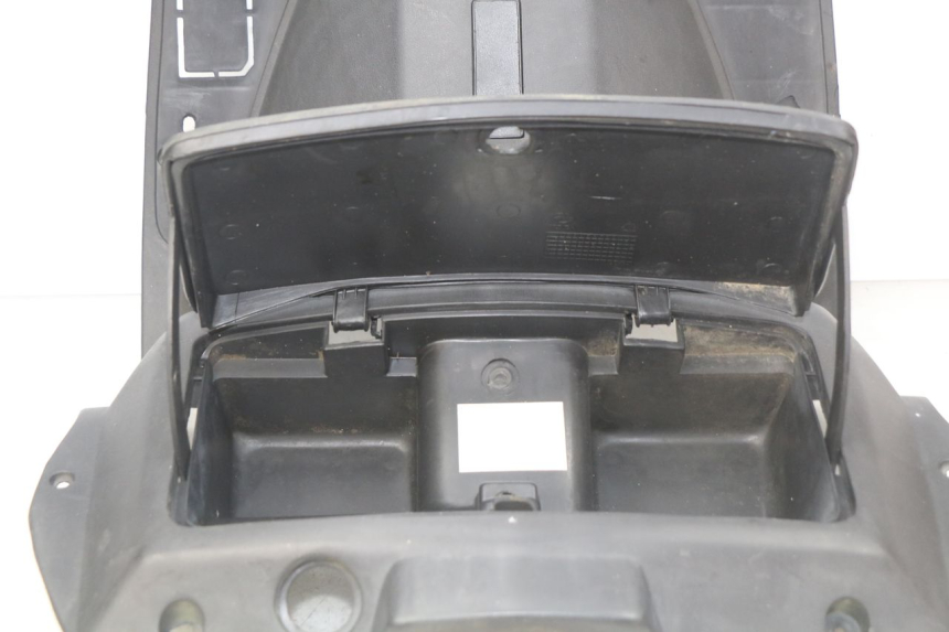 photo de PANEL INTERIOR YIYING YY50QT-10 50 (2007 - 2022) - Detalles de los puntos de fijación