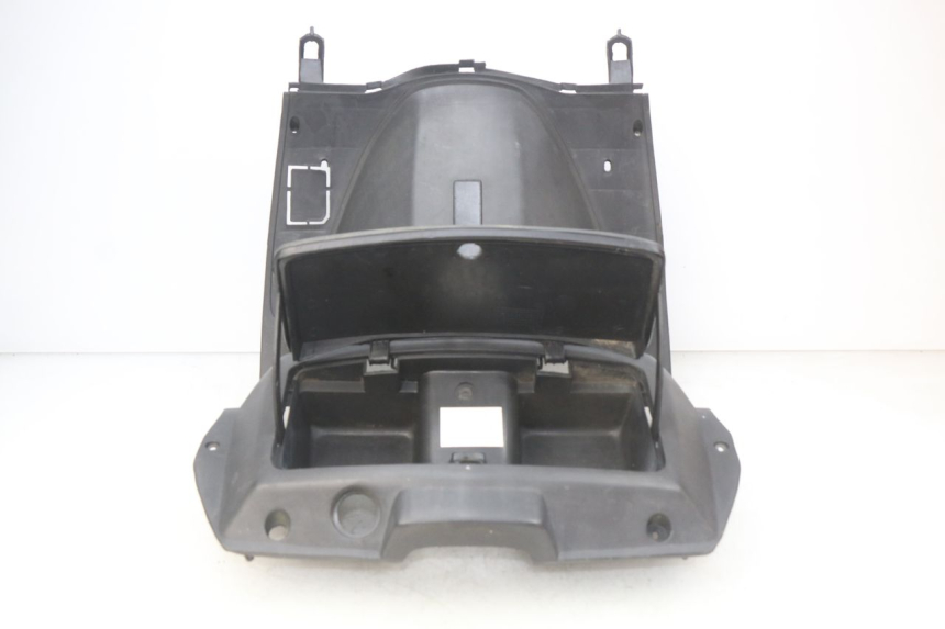 photo de PANEL INTERIOR YIYING YY50QT-10 50 (2007 - 2022) - Estado de la superficie y material