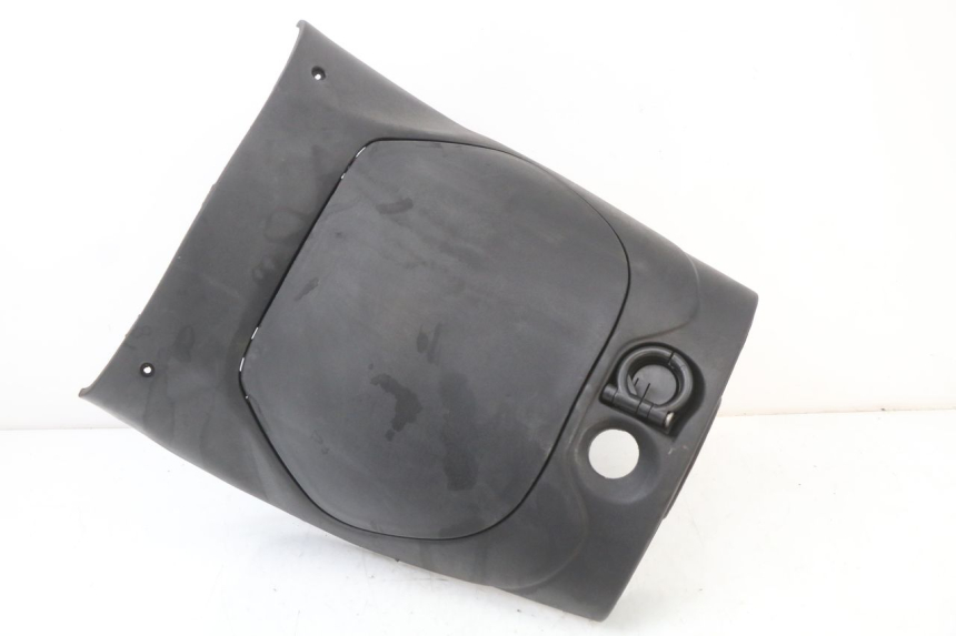 photo de PANEL INTERIOR PIAGGIO ZIP 4T 50 (2018 - 2020) - Zoom estado de uso