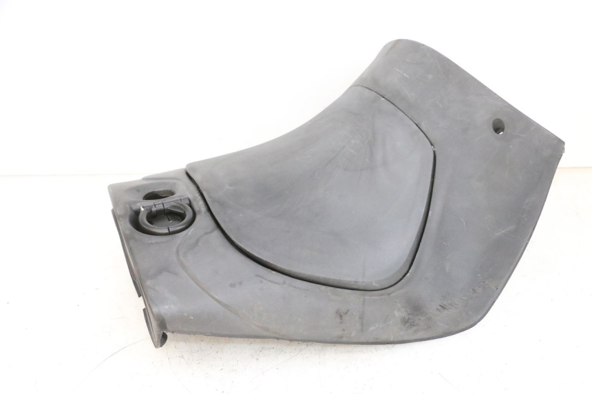 photo de PANEL INTERIOR PIAGGIO ZIP 4T 50 (2018 - 2020) - Zoom sobre los componentes