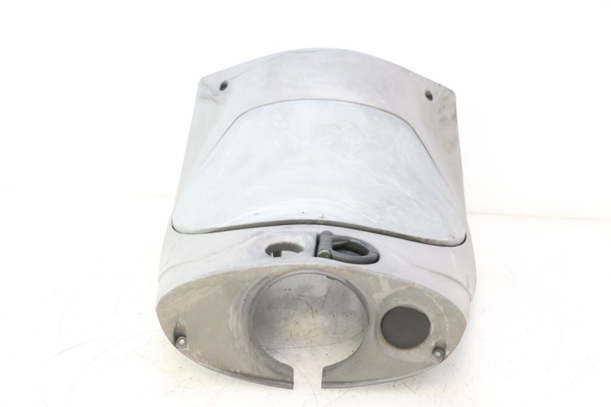 photo de TAPA FRONTAL INTERIOR PIAGGIO ZIP 4T 50 (2006 - 2017) - Características distintivas