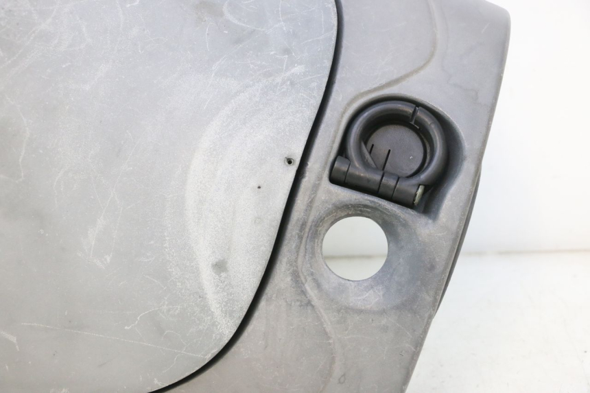 photo de TAPA FRONTAL INTERIOR PIAGGIO ZIP 4T 50 (2006 - 2017) - Foto de producto adicional
