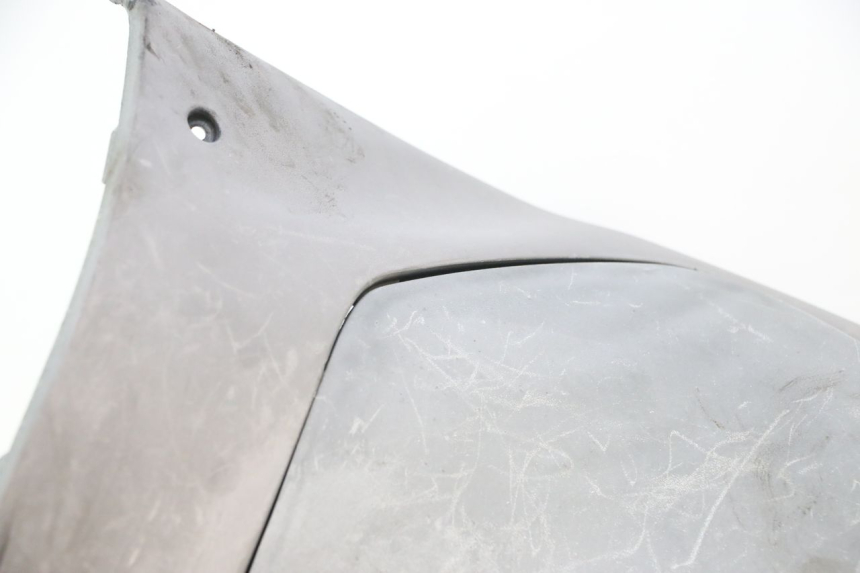 photo de TAPA FRONTAL INTERIOR PIAGGIO ZIP 4T 50 (2006 - 2017) - Inspección visual detallada
