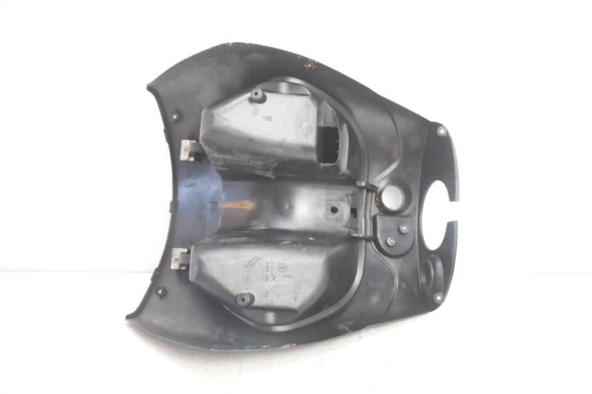 photo de PANEL INTERIOR PIAGGIO ZIP 4T 50 (2018 - 2020) - Zoom sobre los componentes