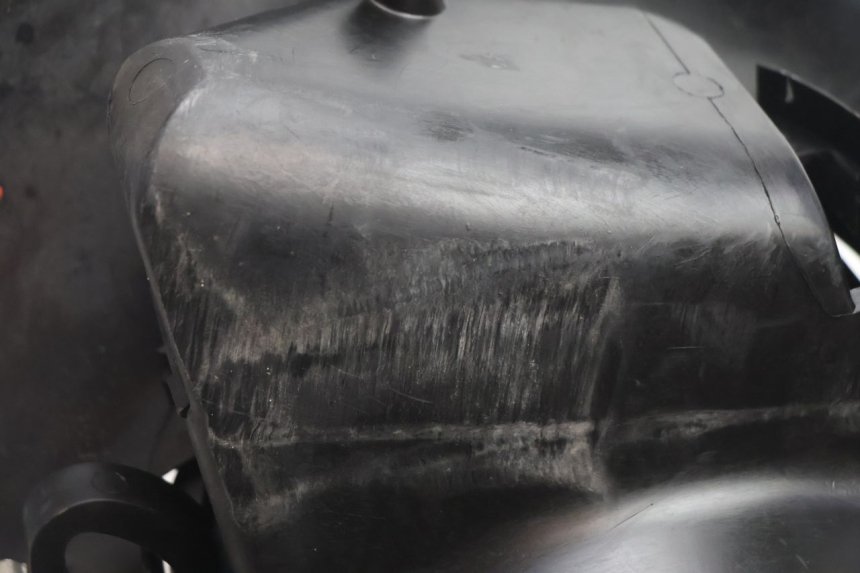 photo de PANEL INTERIOR PIAGGIO ZIP 4T 50 (2018 - 2020) - Zoom calidad de ocasión