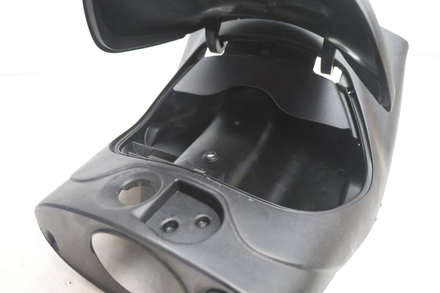 photo de PANEL INTERIOR PIAGGIO ZIP 4T 50 (2018 - 2020) - Estado de la superficie y material