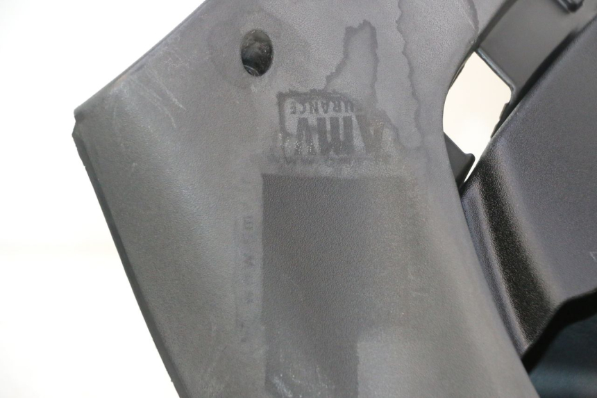 photo de TAPA FRONTAL INTERIOR PIAGGIO ZIP IGET 4T 50 (2021 - 2023) - Estado de la superficie y material